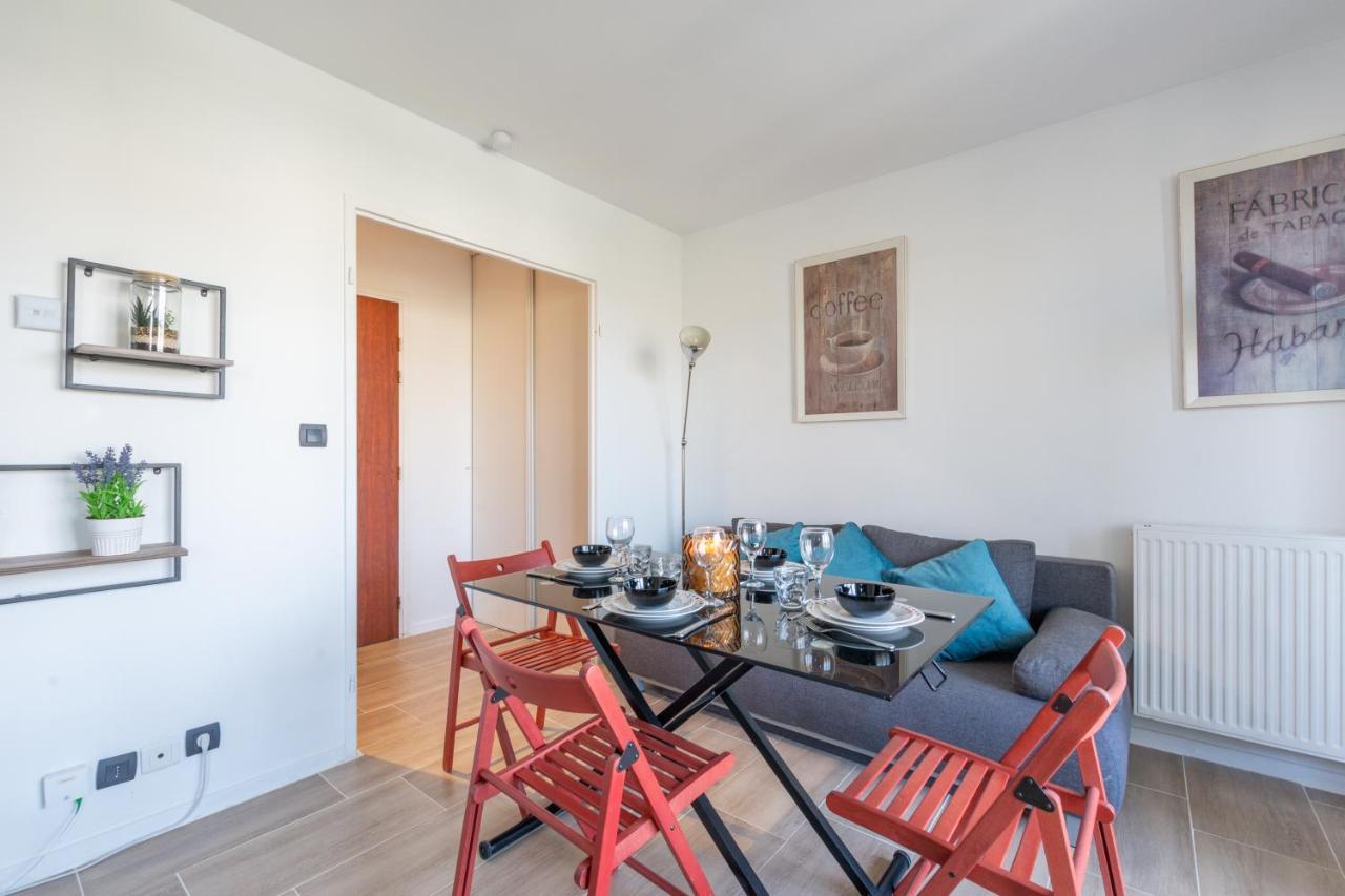 Apartamento Family Travel Paris Bussy-Saint-Georges Exterior foto