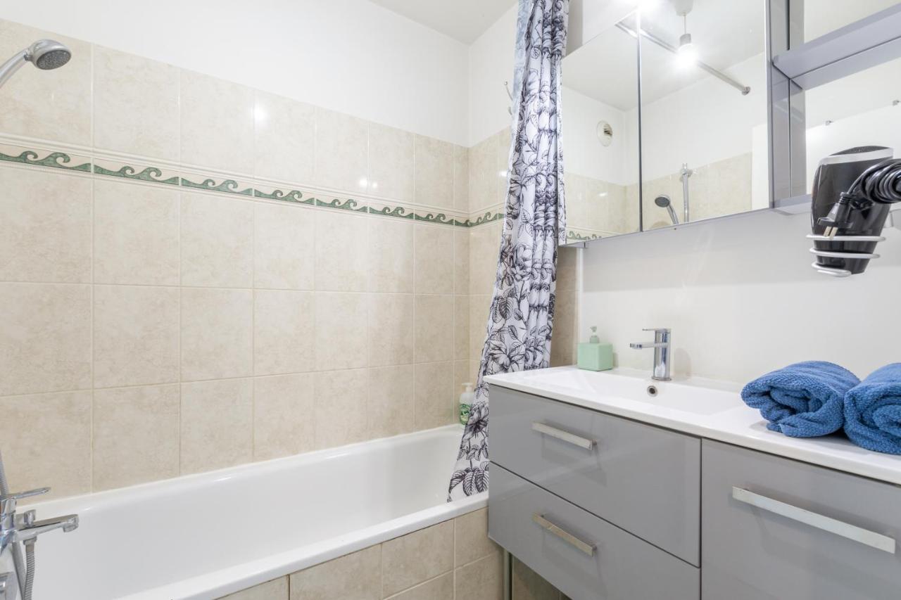 Apartamento Family Travel Paris Bussy-Saint-Georges Exterior foto