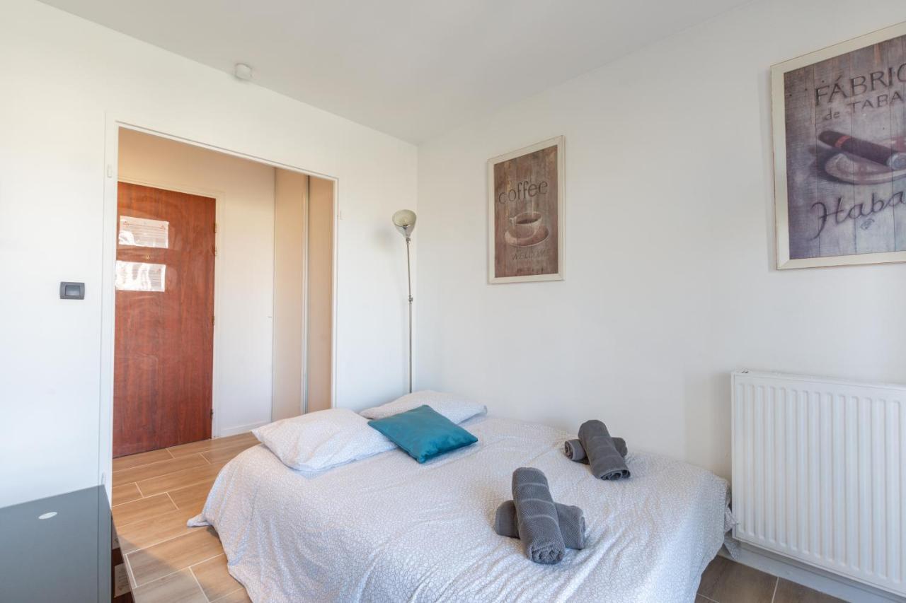 Apartamento Family Travel Paris Bussy-Saint-Georges Exterior foto
