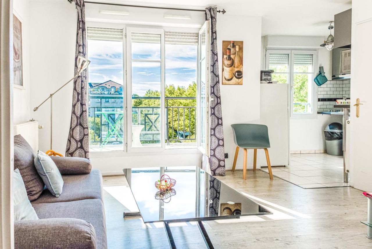 Apartamento Family Travel Paris Bussy-Saint-Georges Exterior foto